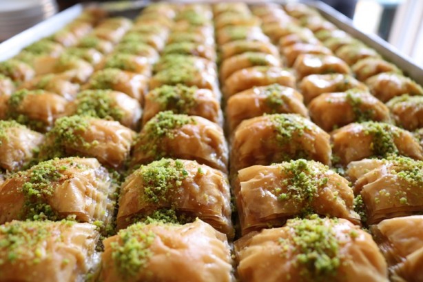 Diyabet hastalarına müjde! Mor baklava üretildi