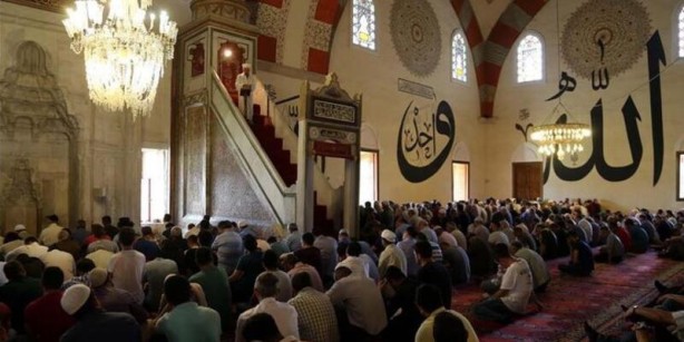 Foto - Diyanet açıkladı! Namazlar oralarda kılınacak