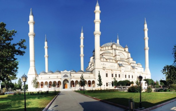 Foto - Diyanet açıkladı! Namazlar oralarda kılınacak
