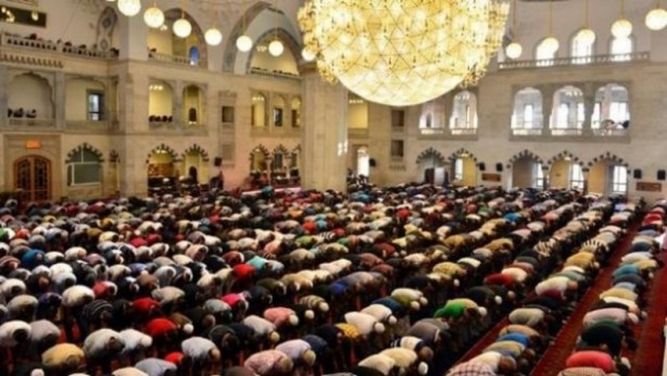 Foto - Diyanet açıkladı! Namazlar oralarda kılınacak