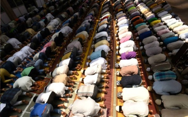 Foto - Diyanet açıkladı! Namazlar oralarda kılınacak