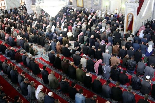 Foto - Diyanet açıkladı! Namazlar oralarda kılınacak