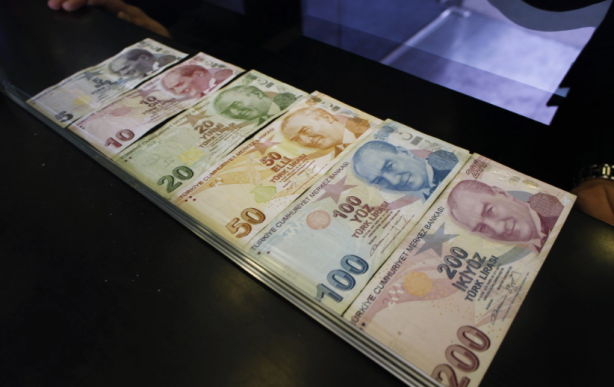 Foto - Diyanet 'Bu para caiz değil' demişti! Emeklilere 15 bin lira vermeye başladılar