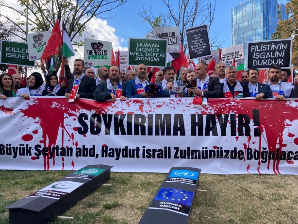 Foto - Diyanet görevlilerinden ABD Büyükelçiliği önünde protesto