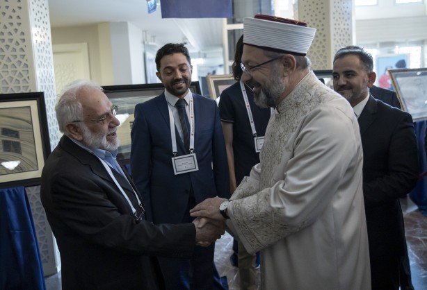 Foto - Diyanet İşleri Başkanı Ali Erbaş: Bu vazife bizim omuzlarımızda