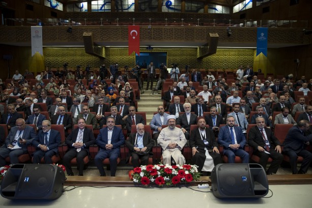 Foto - Diyanet İşleri Başkanı Ali Erbaş: Bu vazife bizim omuzlarımızda