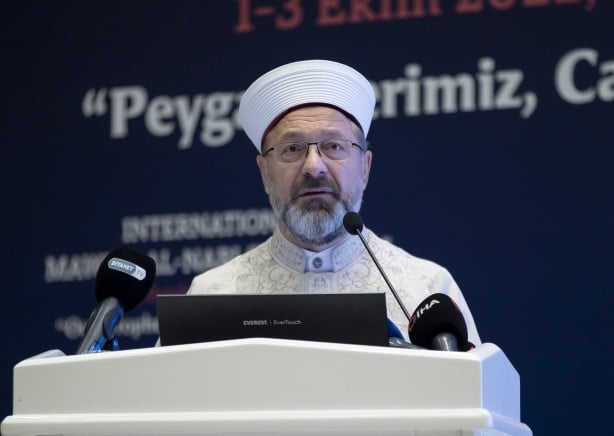Diyanet İşleri Başkanı Ali Erbaş: Bu vazife bizim omuzlarımızda