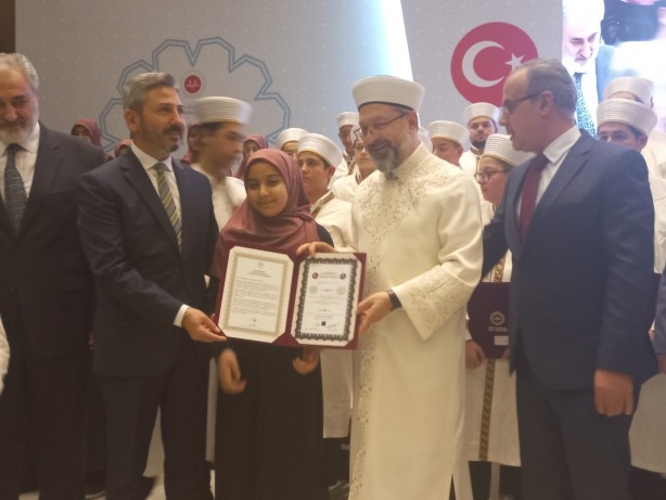 Foto - Diyanet İşleri Başkanı Ali Erbaş hafızlara görevlerini hatırlattı