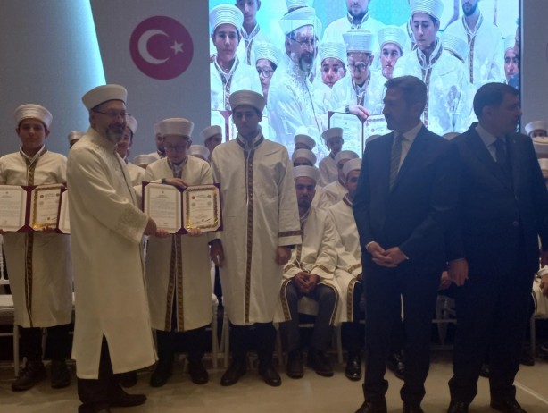 Foto - Diyanet İşleri Başkanı Ali Erbaş hafızlara görevlerini hatırlattı