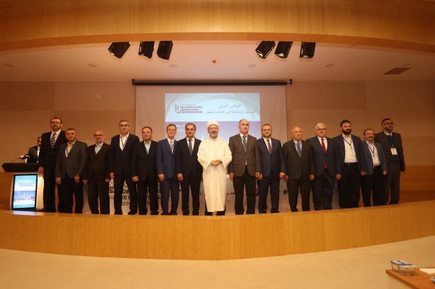 Foto - Diyanet İşleri Başkanı Erbaş: Cami temeli atılmayan üniversite neredeyse kalmadı
