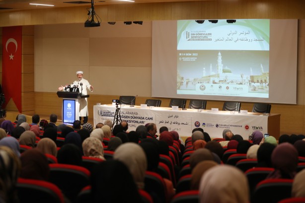 Foto - Diyanet İşleri Başkanı Erbaş: Cami temeli atılmayan üniversite neredeyse kalmadı