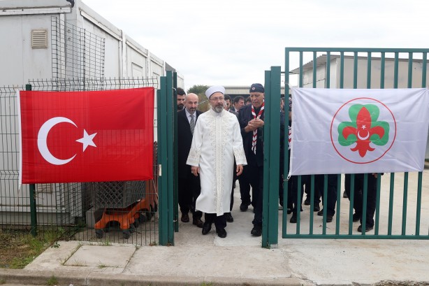 Foto - Diyanet İşleri Başkanı Erbaş, Fransa’da izcilik kampının açılışını yaptı