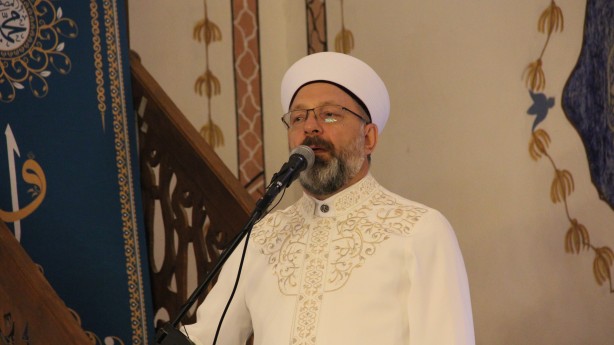 Foto - Diyanet İşleri Başkanı Erbaş: Kalpleri Kur'an-ı Kerim'in nuruyla nurlanacak