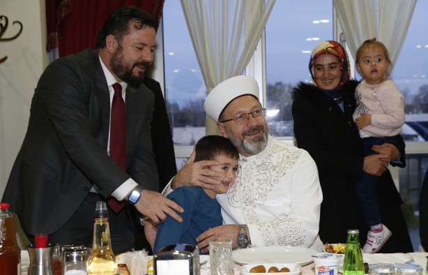 Foto - Diyanet İşleri Başkanı Erbaş: Önce sağlam bina sonra tevekkül!