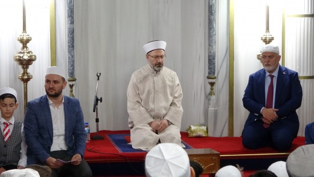 Foto - Diyanet İşleri Başkanı Erbaş: "Şu nimetlere bakar mısınız, şu güzelliklere bakar mısınız…