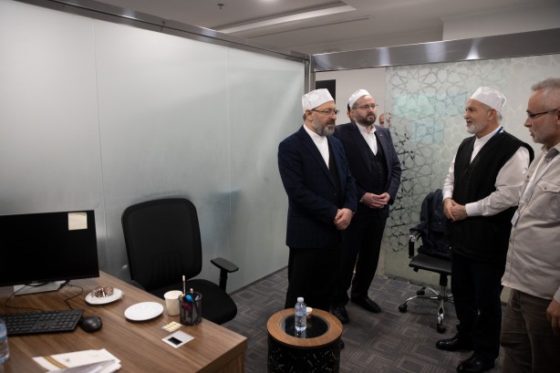 Foto - Diyanet İşleri Başkanı Prof. Erbaş Arabistan'da!