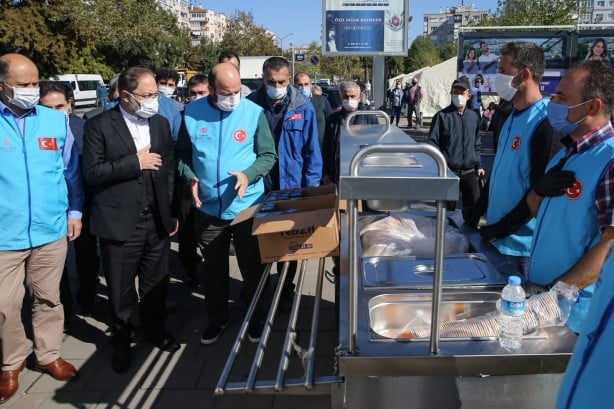 Foto - Ali Erbaş talimat verdi, Diyanet kapıları açtı!