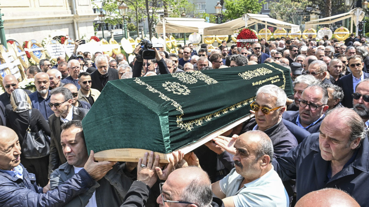 Foto - Diyanet 'mekruh' demişti! Ali Osman Boyner'in cenazesinde o anlar tartışmalara neden oldu