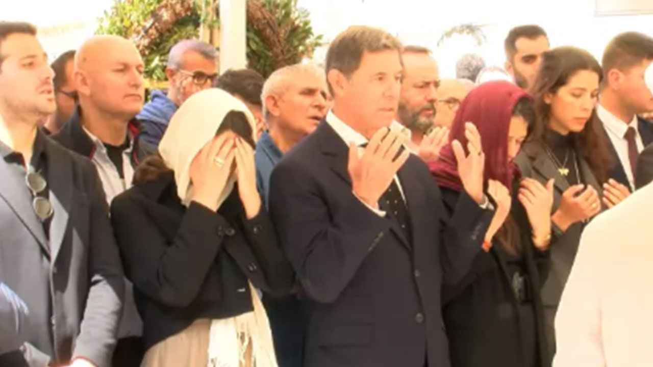 Foto - Diyanet 'mekruh' demişti! Ali Osman Boyner'in cenazesinde o anlar tartışmalara neden oldu