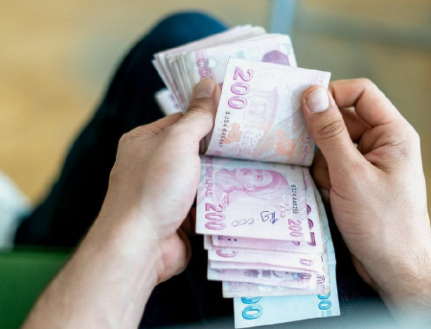 Foto - Diyanet o paranın caiz olmadığını açıklamıştı! Emeklilere 15 bin lira verilecek