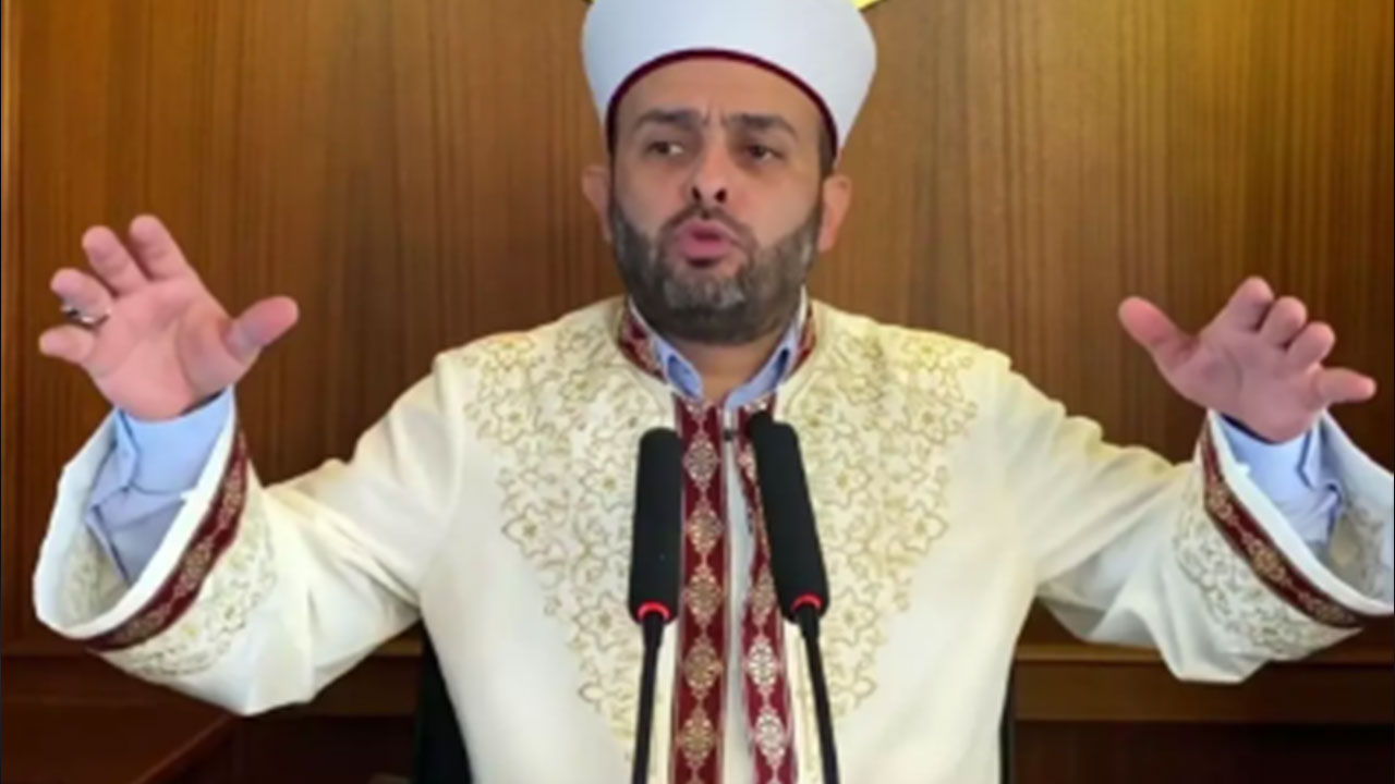 Foto - Diyanet personeli ayağına kadar gitti! Halil Konakçı Hoca hakkında kamuoyunu ayağa kaldıran karar