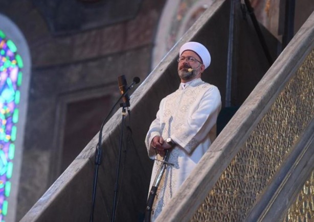 Foto - Diyanet'ten 'hutbe' eleştirilerine cevap! Derinden yaralamıştır