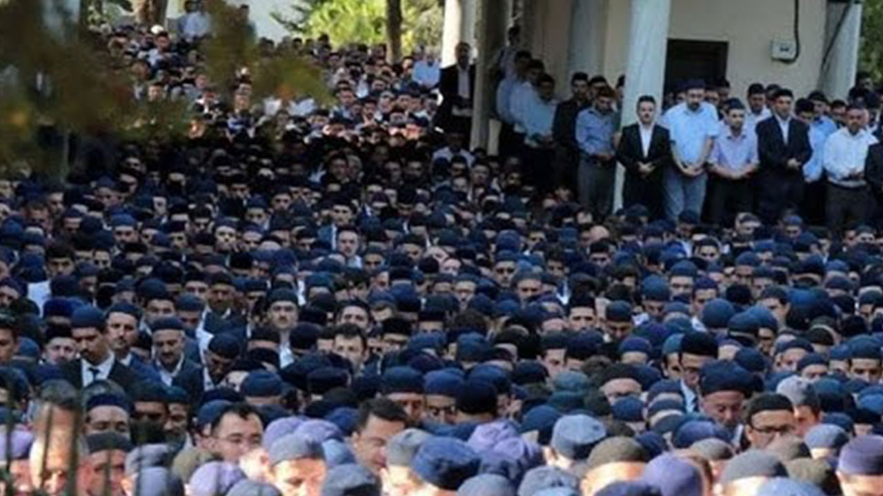 Foto - Diyanet'ten o cemaatla ilgili flaş çıkış: Kamuoyuna bu açıklama yapma ihtiyacı doğmuştur