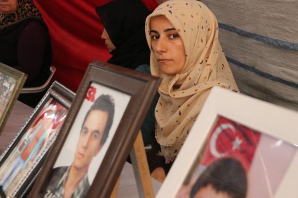 Foto - Diyarbakır anneleri evlatlarını istiyor