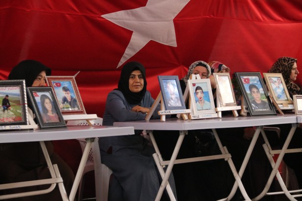 Foto - Diyarbakır anneleri evlatlarını istiyor