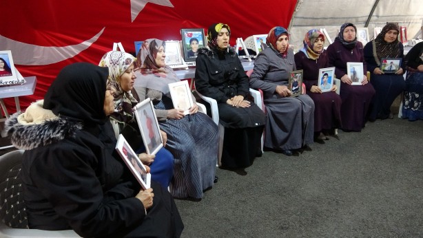 Foto - Diyarbakır annelerinden Meral Akşener’e tepki