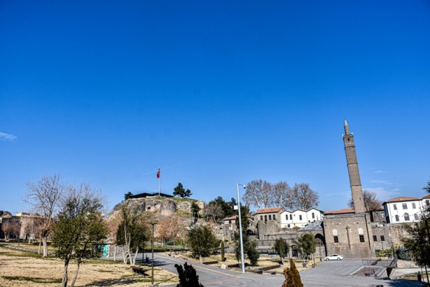 Foto - Diyarbakır sessizliğe büründü!