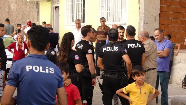 Foto - Diyarbakır'da akrabalar arası taşlı sopalı kavga: 3 yaralı