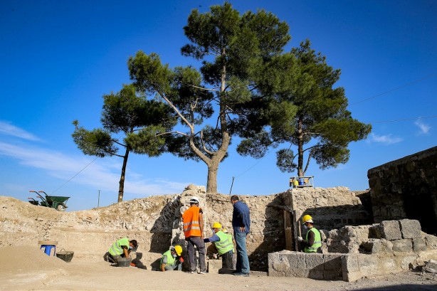 Foto - Diyarbakır'da bulundu! Tam 5 bin yıllık... İşte içinden çıkanlar