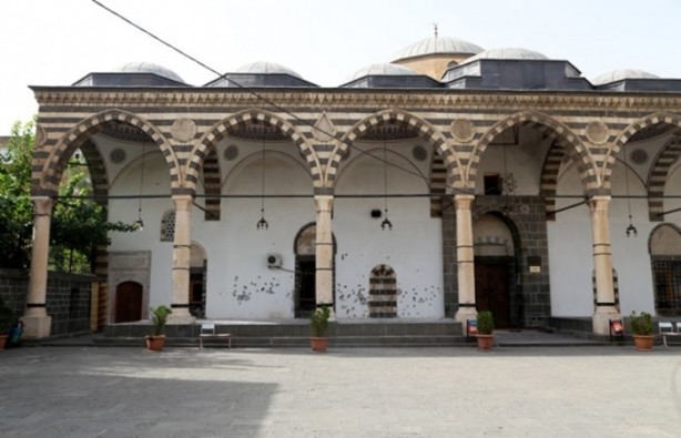 Foto - Diyarbakır'da çarşaflı hainlik!