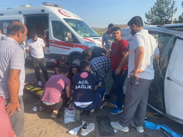 Foto - Diyarbakır'da feci kaza: 3 yaralı