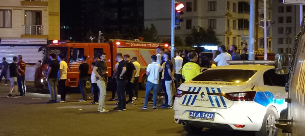 Foto - Diyarbakır'da korkunç gece! Ölü ve yaralılar var