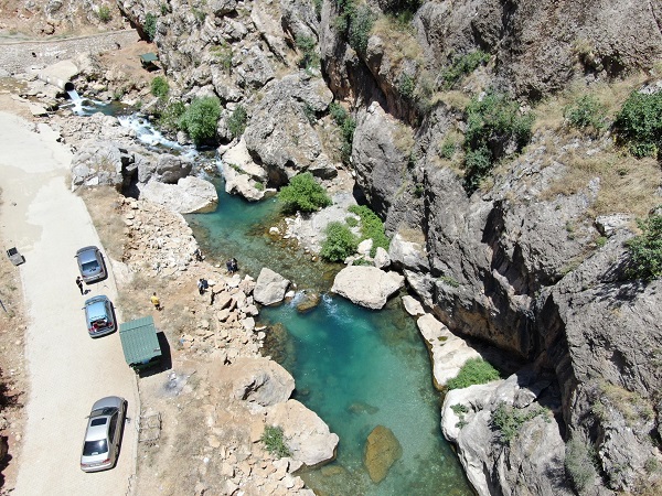 Foto - Diyarbakır'da sıcaktan bunalanlar oraya akın etti