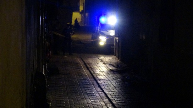 Foto - Diyarbakır'da sokak ortasında silahlı saldırı: 2 yaralı