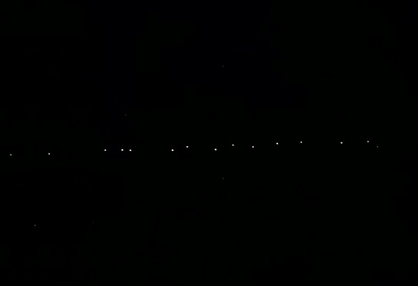 Diyarbakır'da Starlink uyduları şaşkınlıkla izlendi