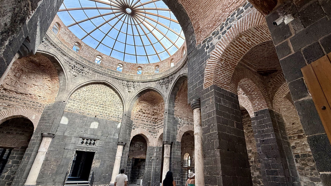 Foto - Diyarbakır’da tarihi keşif! Saint George Kilisesi hakkındaki tez çürütüldü
