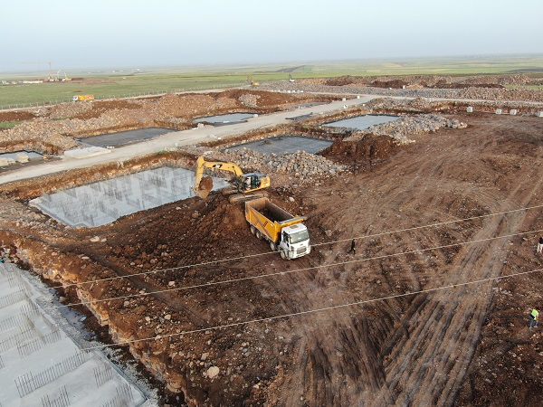 Foto - Diyarbakır'da TOKİ konutları için hummalı çalışma