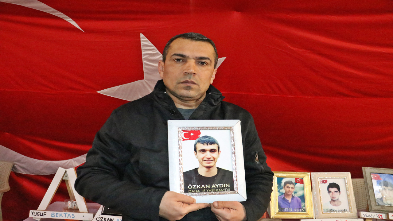 Foto - Diyarbakır'daki şerefli direniş 2 bininci gününde! 60 aile evladına kavuştu