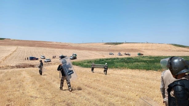 Foto - Diyarbakır'dan petrol fışkıracağına çıkan şeye bakın! Alçaklar tüm Türkiye'nin hakkına giriyorlar