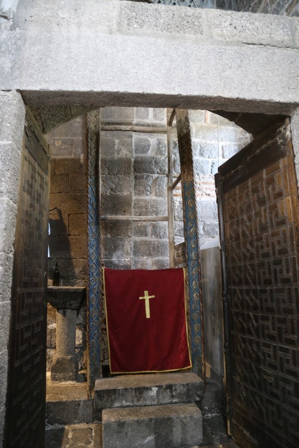 Foto - Diyarbakır'ın en eski tarihi yapılarından: Meryem Ana Süryani Kadim Kilisesi - 2