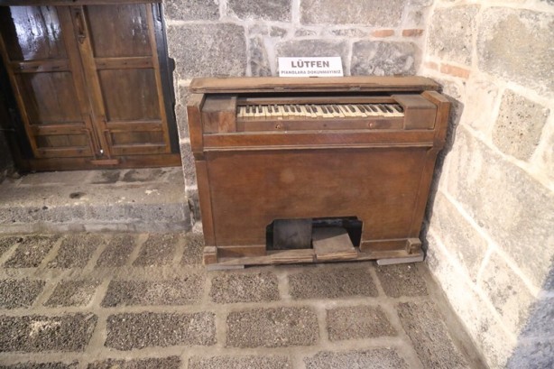 Foto - Diyarbakır'ın en eski tarihi yapılarından: Meryem Ana Süryani Kadim Kilisesi - 2