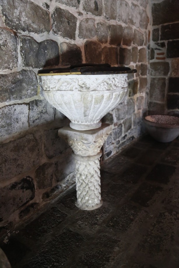 Foto - Diyarbakır'ın en eski tarihi yapılarından: Meryem Ana Süryani Kadim Kilisesi - 2