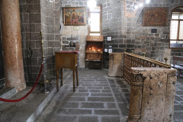 Foto - Diyarbakır'ın en eski tarihi yapılarından: Meryem Ana Süryani Kadim Kilisesi - 2