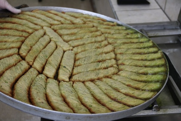 Foto - Diyarbakır'ın tescilli burma kadayıfı bayramda da lezzet katacak