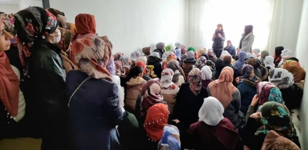 Foto - Diyarbakırlı kadınların ‘Hanım Ağası’ kar-kış demeden köyleri geziyor Eski Türkiye'ye dönmek istemiyoruz