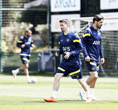 Foto - Diyerek duyurdular... Hızına kimse yetişemiyor! İstikamet Kadıköy mü?